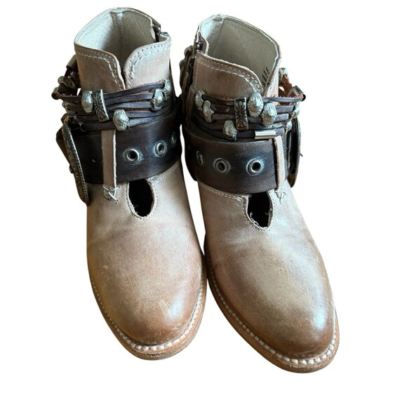 Freebird By Steven SALOON Taupe Tan Leather Western Belted Boots Womens Size 8 - Picture 3 of 16